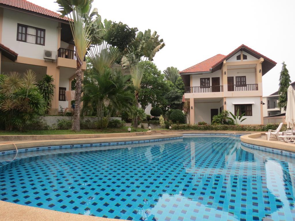 Baan Jasmin Village Choeng Mon Phòng bức ảnh