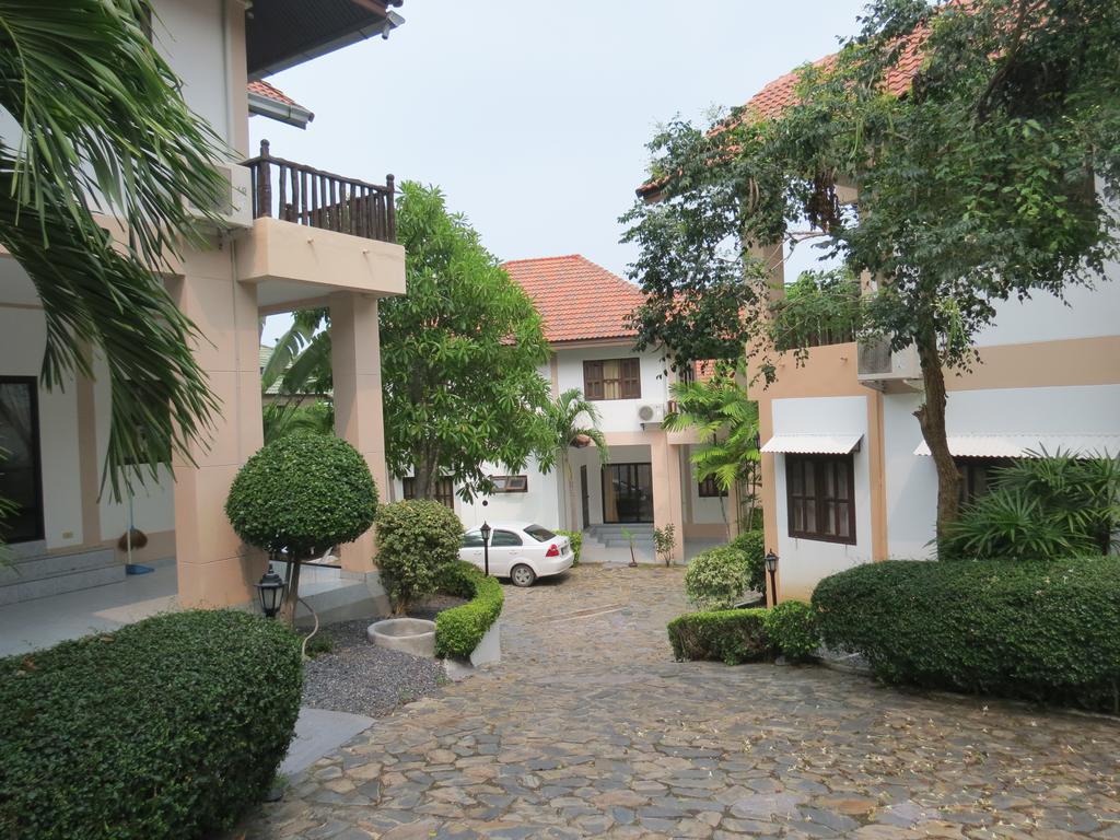 Baan Jasmin Village Choeng Mon Phòng bức ảnh